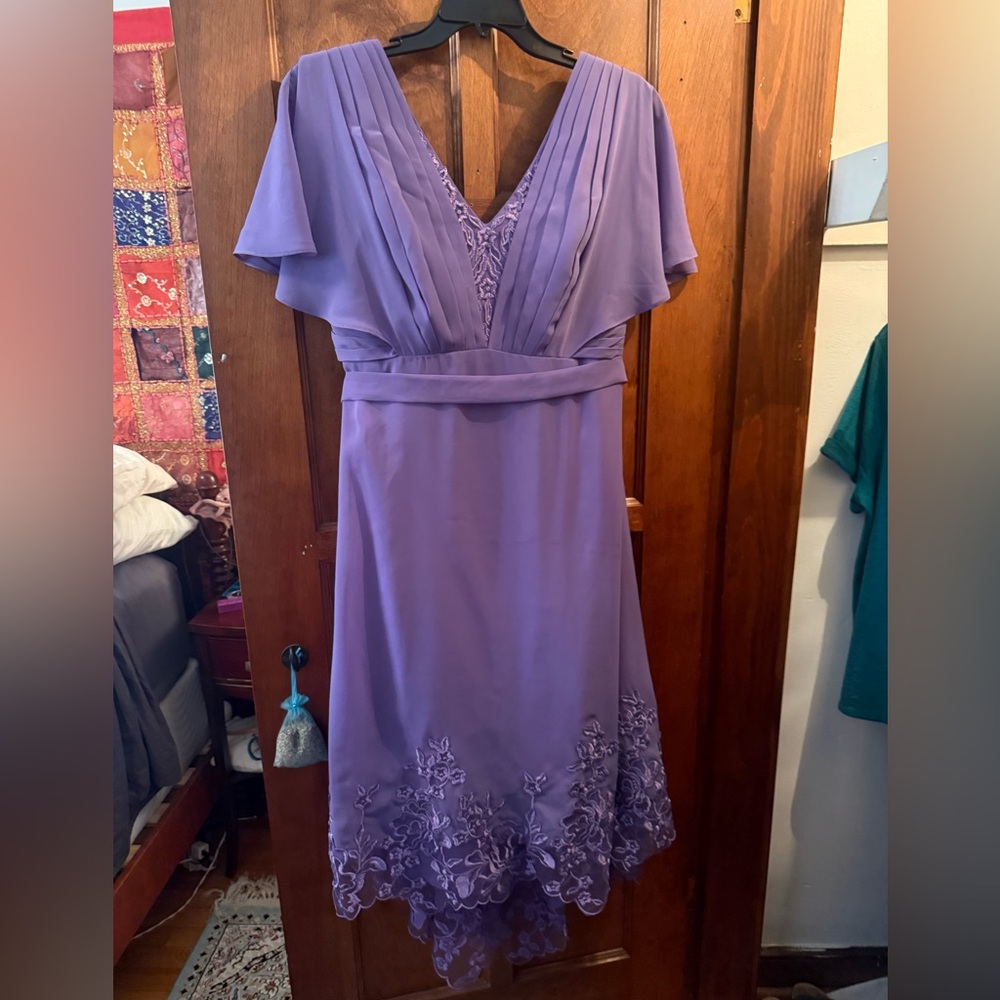 Elegant Hi-Lo Bridesmaid Dress with Floral Embroidery